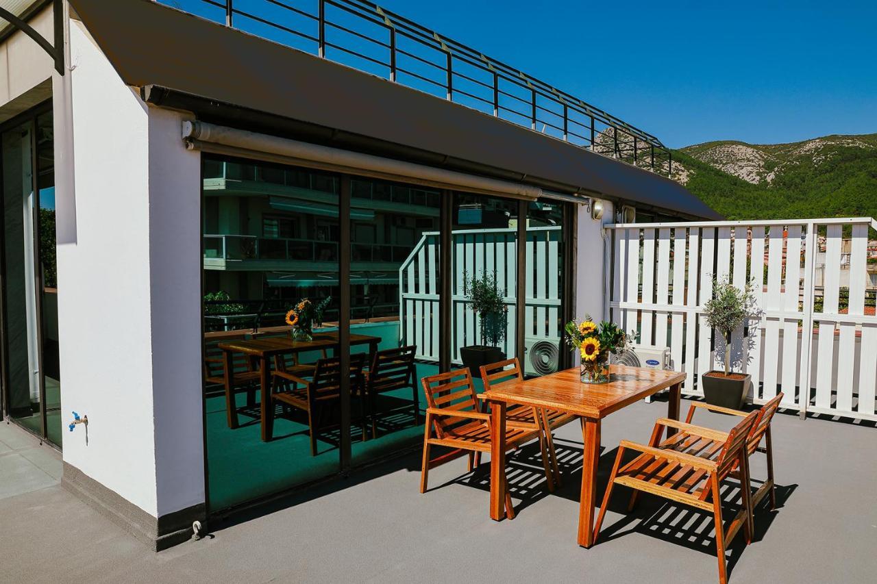 The First Key Luxury & Small Apartment In The Center Of Xanthi Exteriör bild