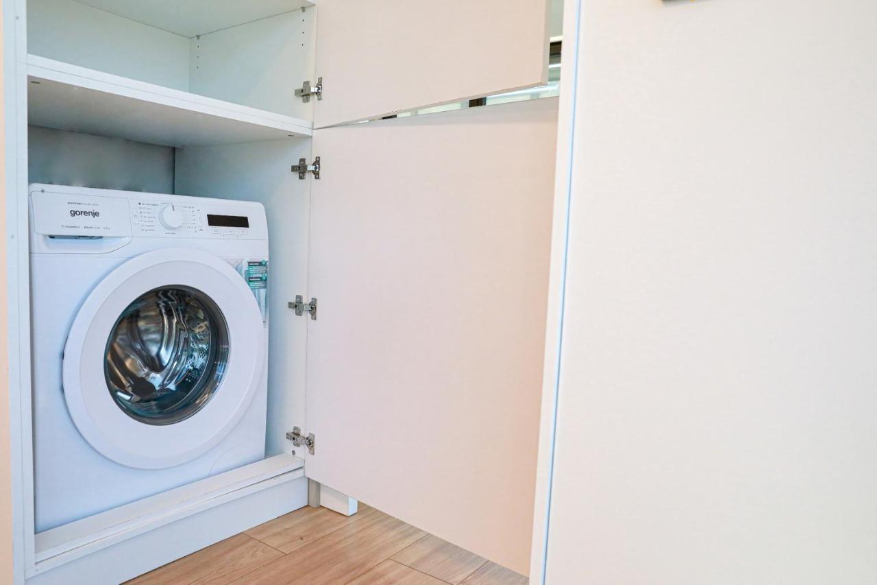 The First Key Luxury & Small Apartment In The Center Of Xanthi Exteriör bild